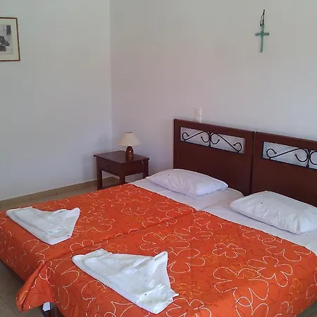 Agnanti Apartamento *
