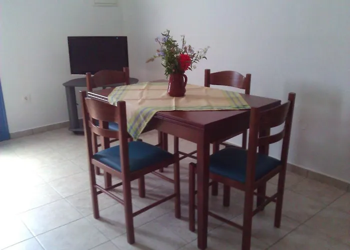 Agnanti * Vathi (Sifnos)